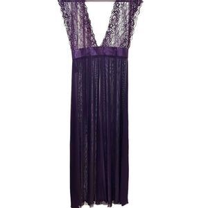 Dreamgirl Purple lace Gown Slip & Garter Lingerie Set Nwt Size Medium Intimates